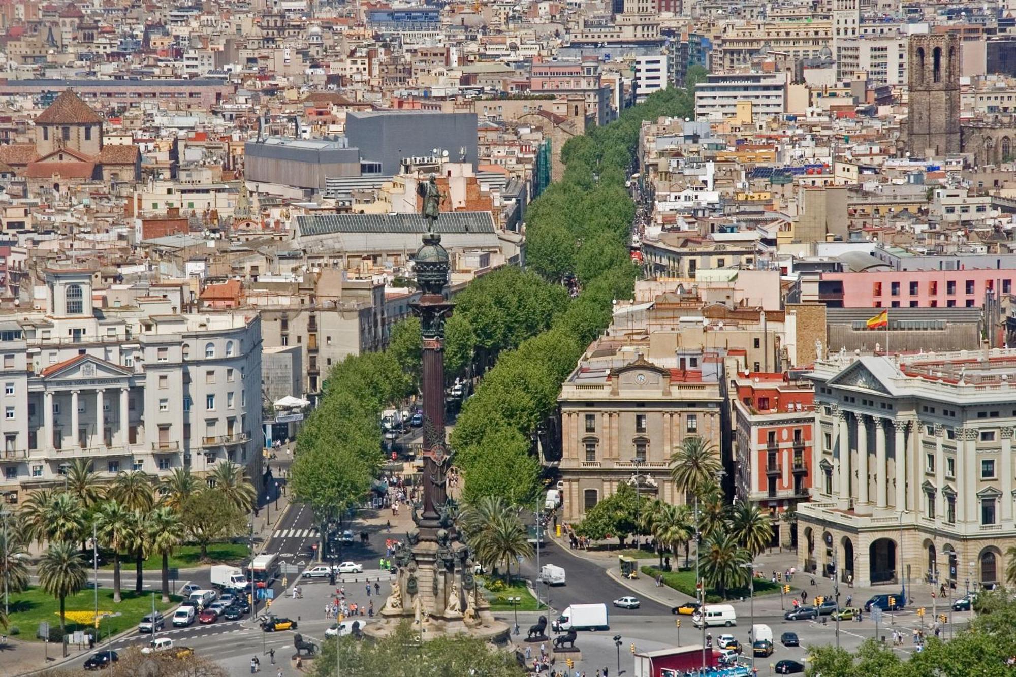 Habitacion Para Grupos Hasta 8 En Plena Rambla De Cataluna برشلونة المظهر الخارجي الصورة